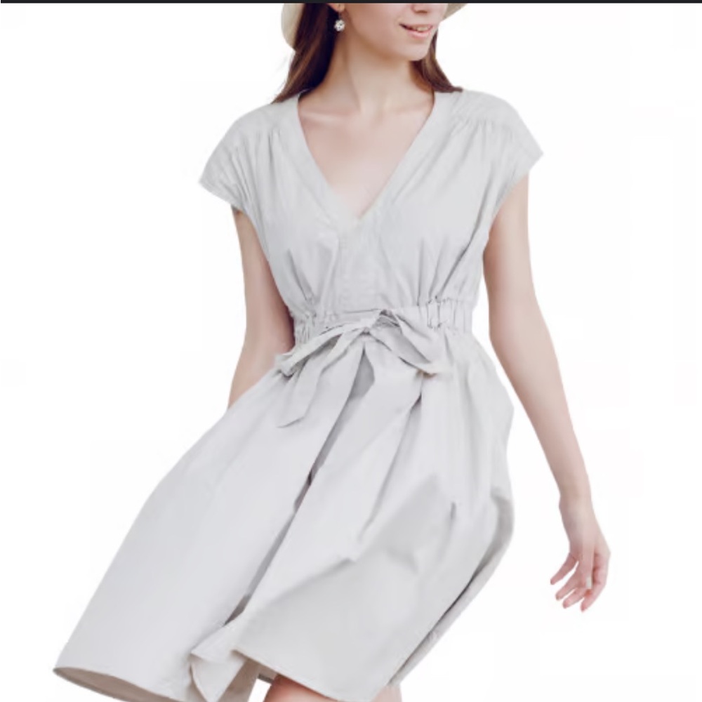 Minimalist cotton dress Size 8